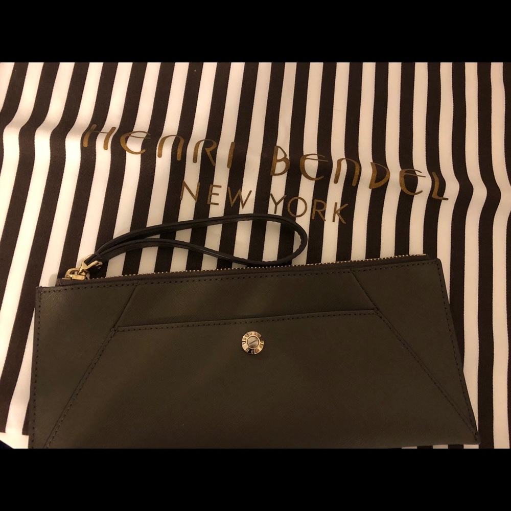 Henri Bendel wrist clutch